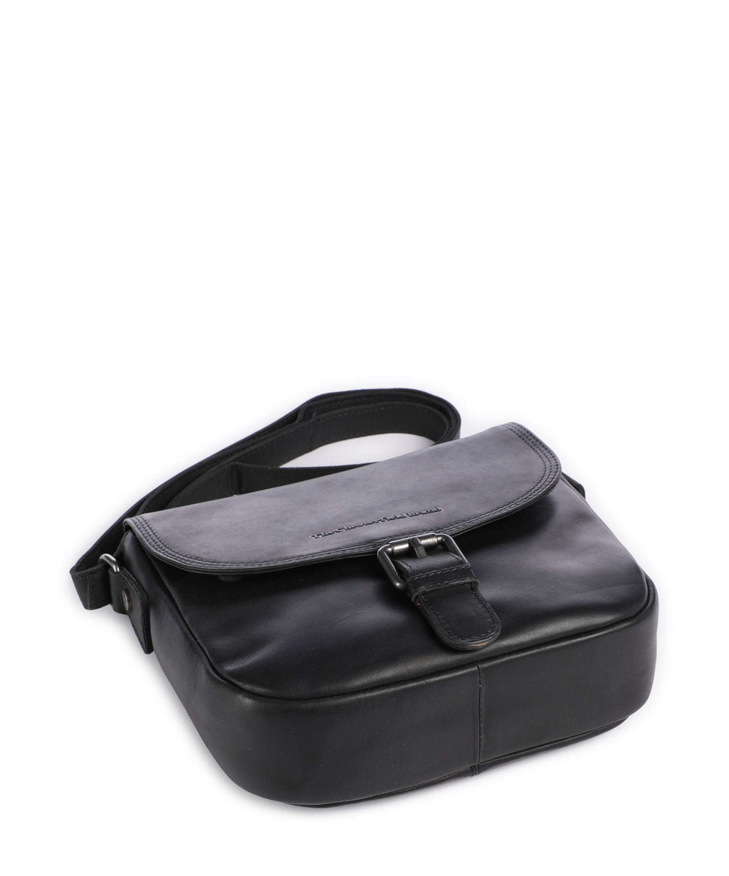 The Chesterfield Brand Cow Wax Pull Up Lucian Crossbody bag black