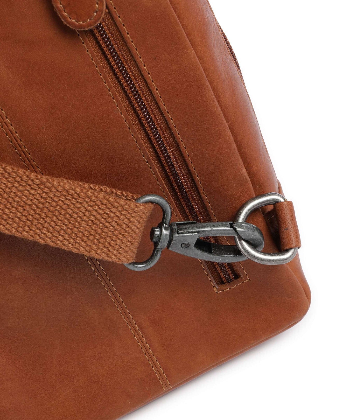 The Chesterfield Brand Wax Pull Up Cow Turelle Sling bag cognac