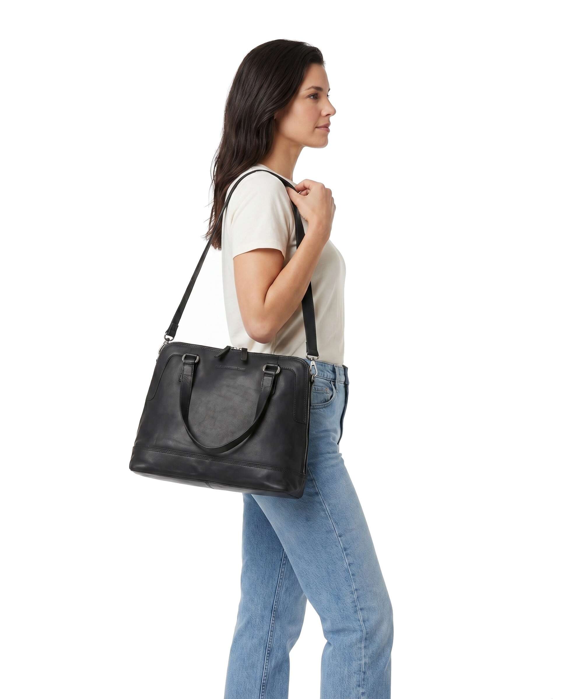 The Chesterfield Brand Wax Pull Up Cow Seron Shoulder bag black