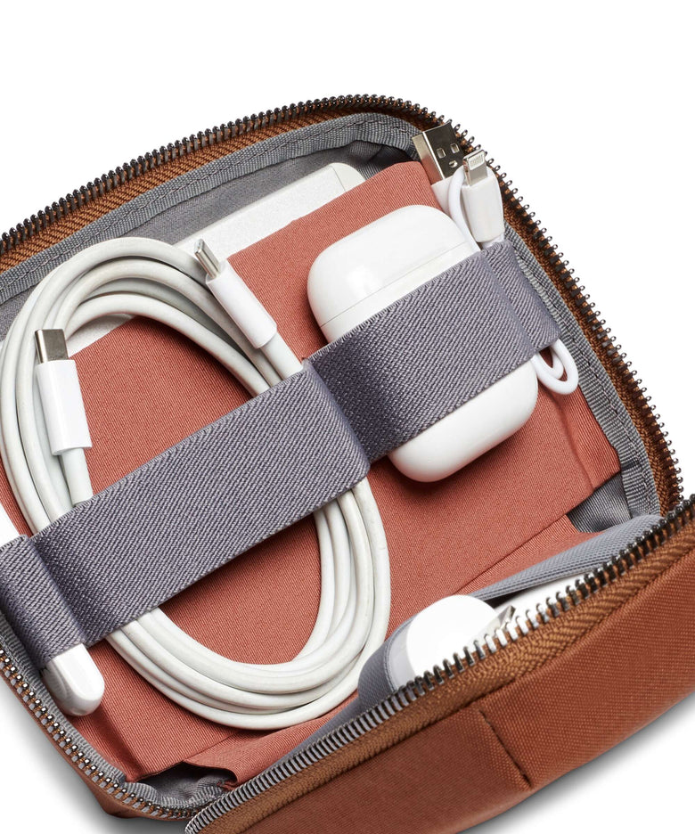Bellroy Tech Compact Travel accessory bronze