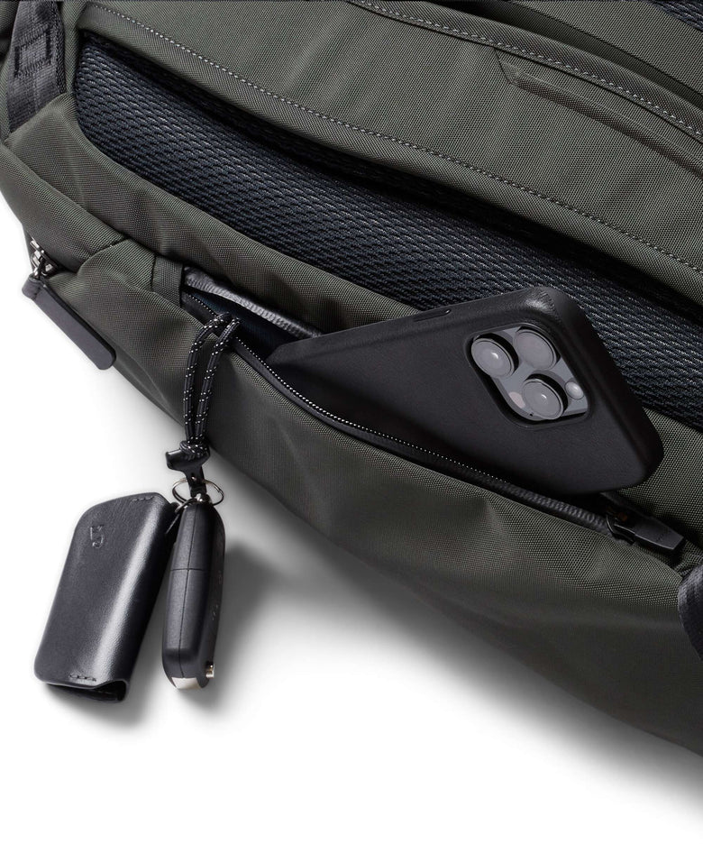 Bellroy Transit 22L Pro Backpack olive