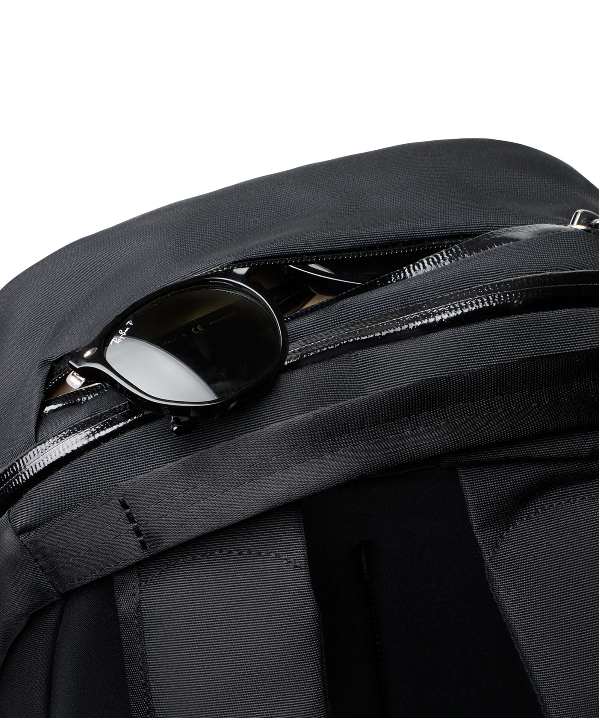 Bellroy Via 20 Backpack black