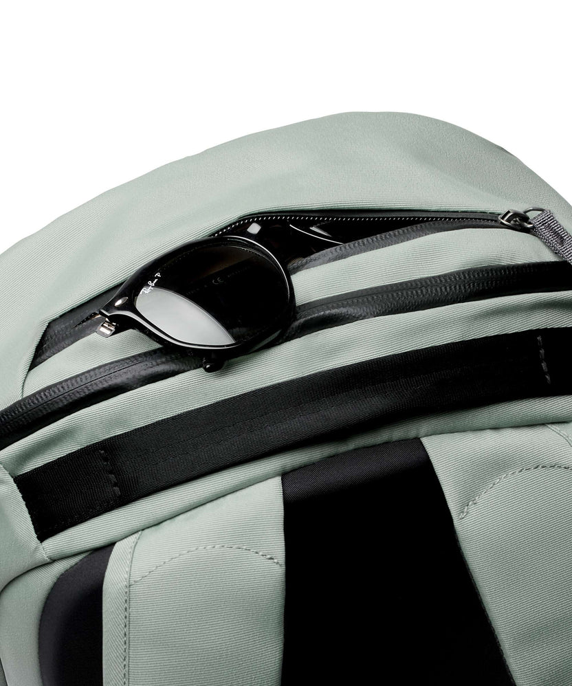 Bellroy Via 20L Backpack eucalyptus