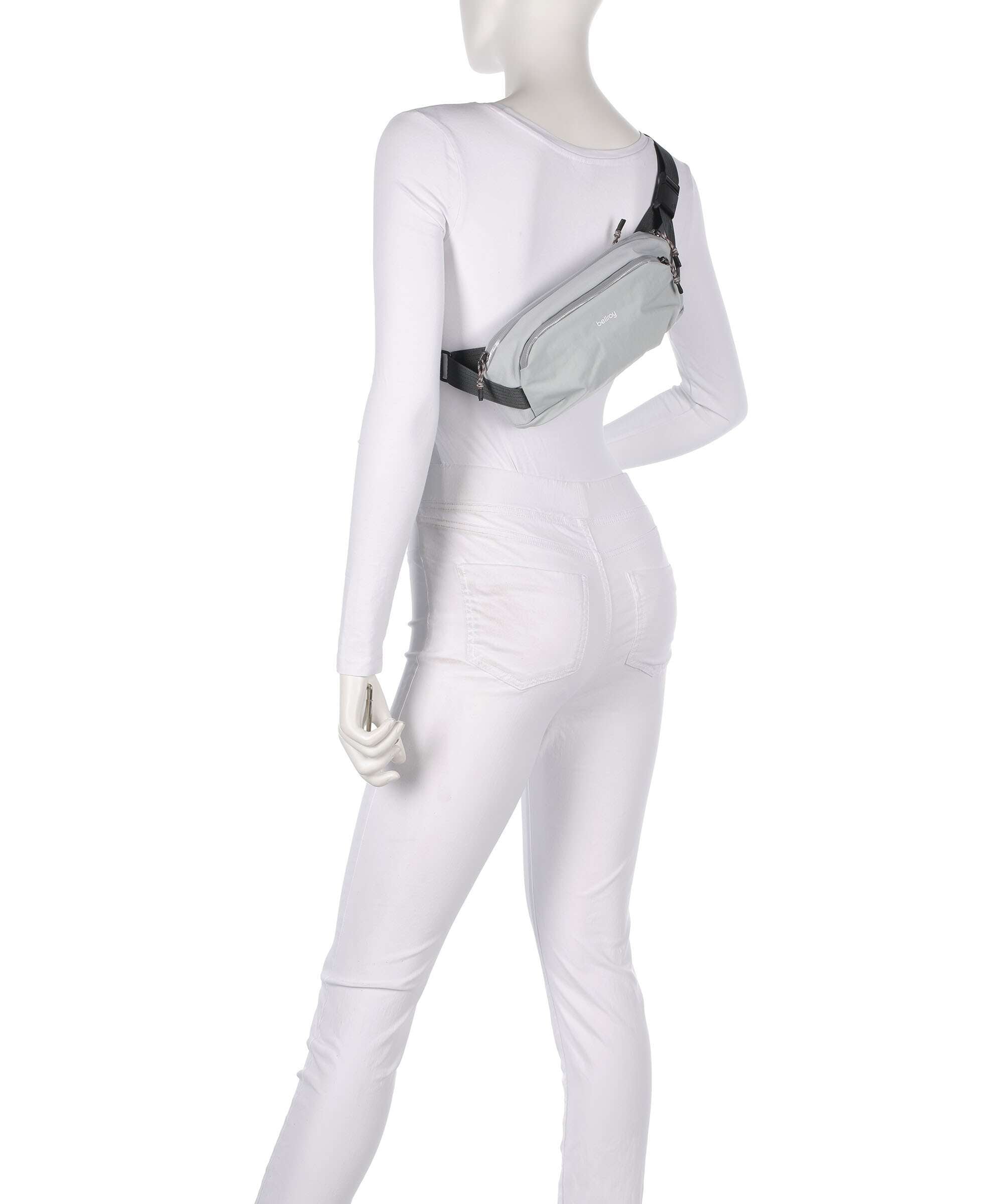 Bellroy Venture 2.5L Ready Fanny pack fog